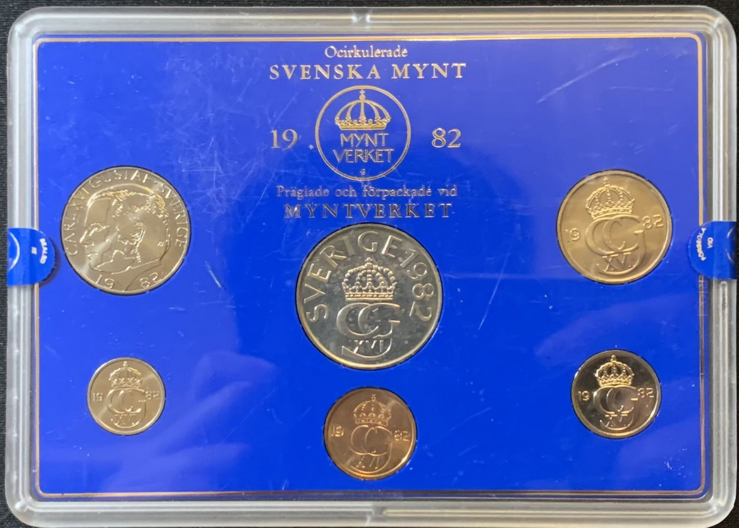 紫瑗钱币—微拍第127期  瑞典 1982年 5分—5克朗 流通币 6枚套 原厂盒