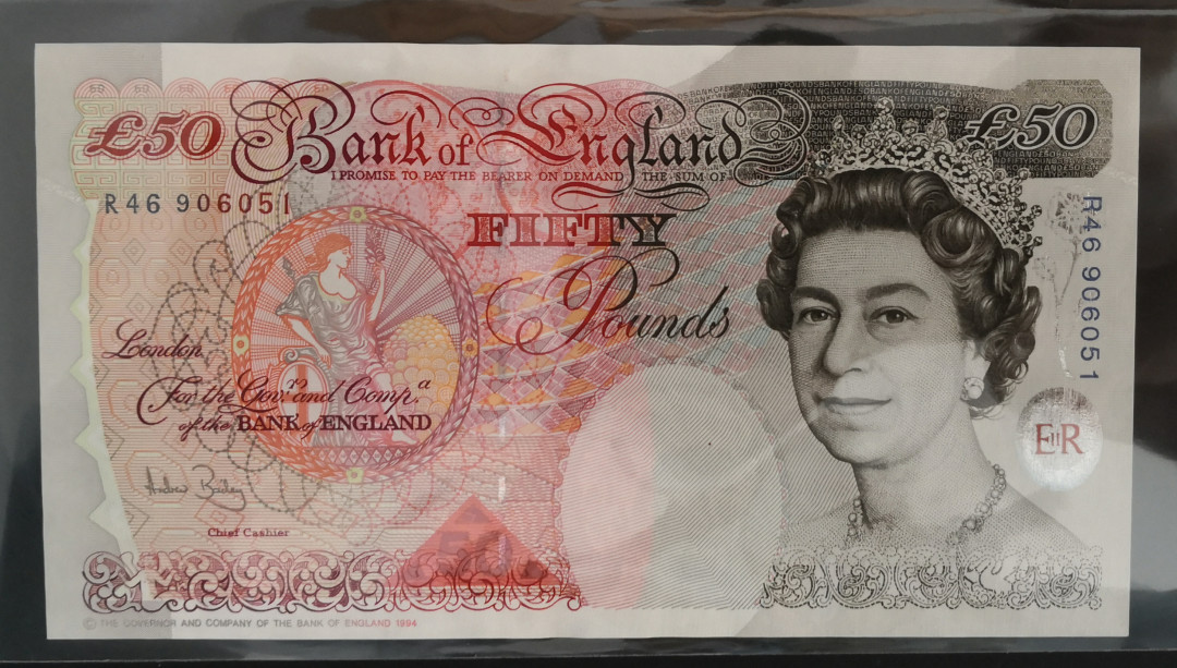 《张总收藏》第十期——十全十美 E序列初版英国50镑UNC