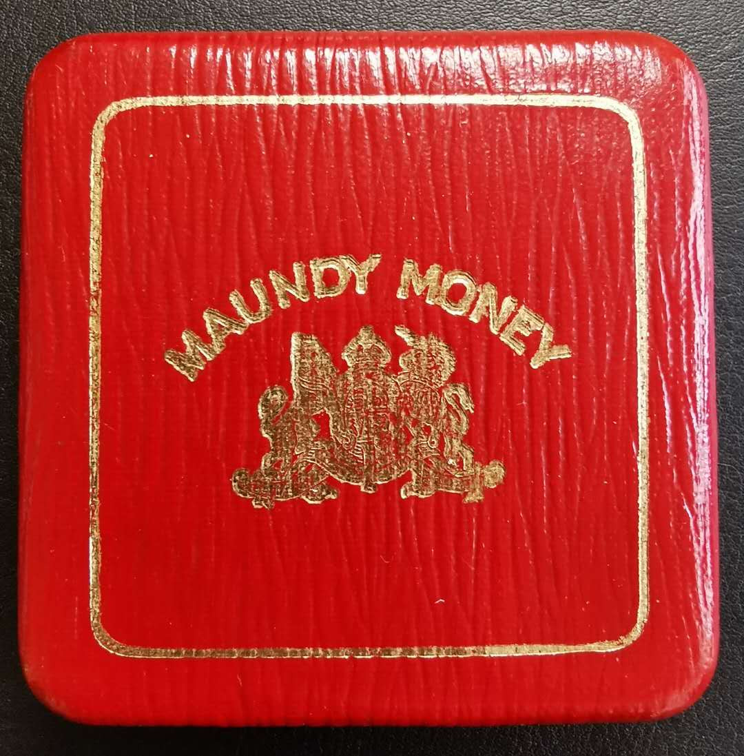 凡希社世界钱币微拍第一百四十六期 荐！1956英国伊丽莎白濯足币原盒