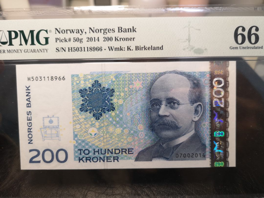 《外钞收藏家》2021年第2拍（97期） 2014年瑞典200克朗 PMG66