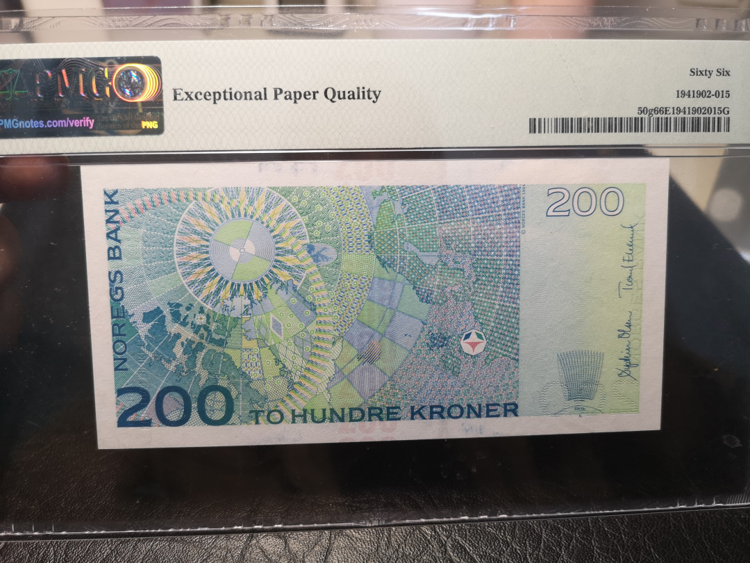 《外钞收藏家》2021年第2拍（97期） 2014年瑞典200克朗 PMG66