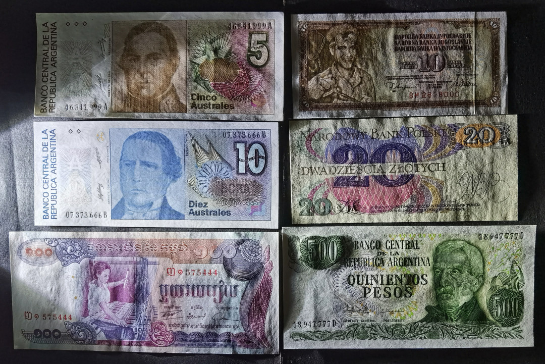 小福收藏拍卖第1期 豹子号狮子号全同号精选专场 多国外钞+港台纸币  豹子号+狮子号一组6张 阿根廷5奥斯特尾999+10奥斯特尾666+500奥斯特尾7777+柬埔寨1973年100瑞尔尾444+南斯拉夫10第纳尔尾000+波兰1982年20兹罗提尾333