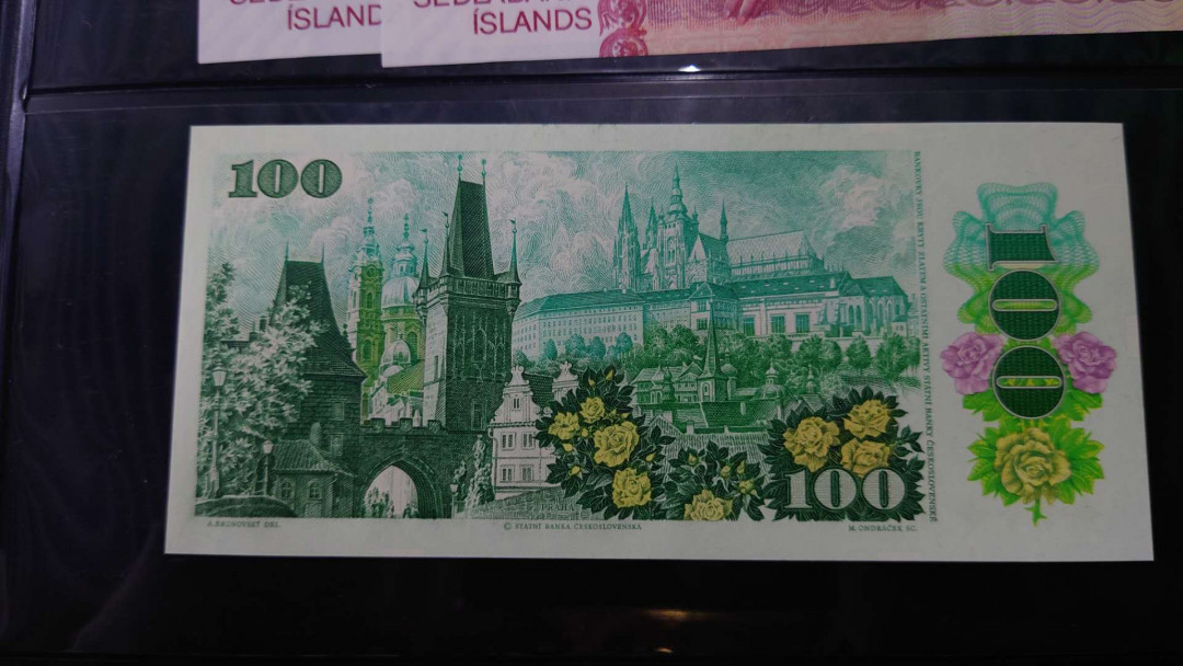 【囧羊收藏】精选微拍第12期（2021年第三期）世界纸币场 1989年捷克斯洛伐克100克朗 全新UNC绝品无4号码