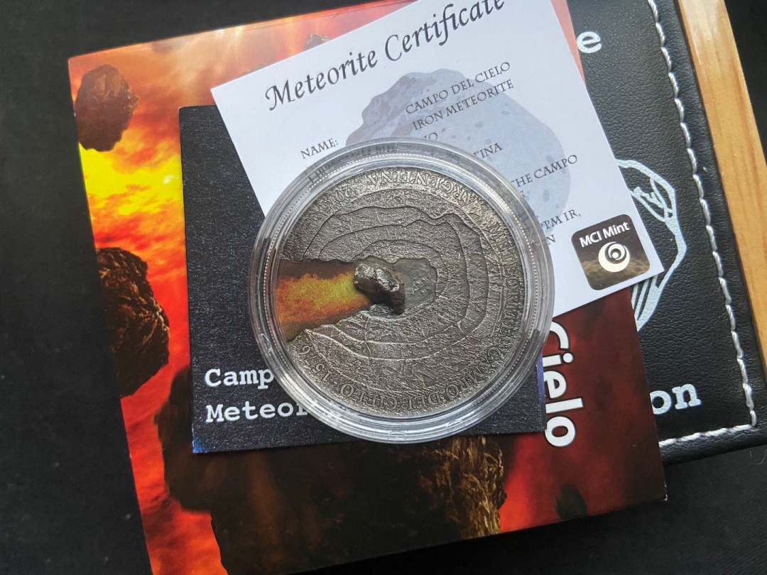 【币观天下】第137场钱币拍卖【直播拍卖】【今年最后一场】 【纽埃】纽埃2015年(1)1盎司陨石冲击彩色手工仿古银币(1)阿根廷陨铁