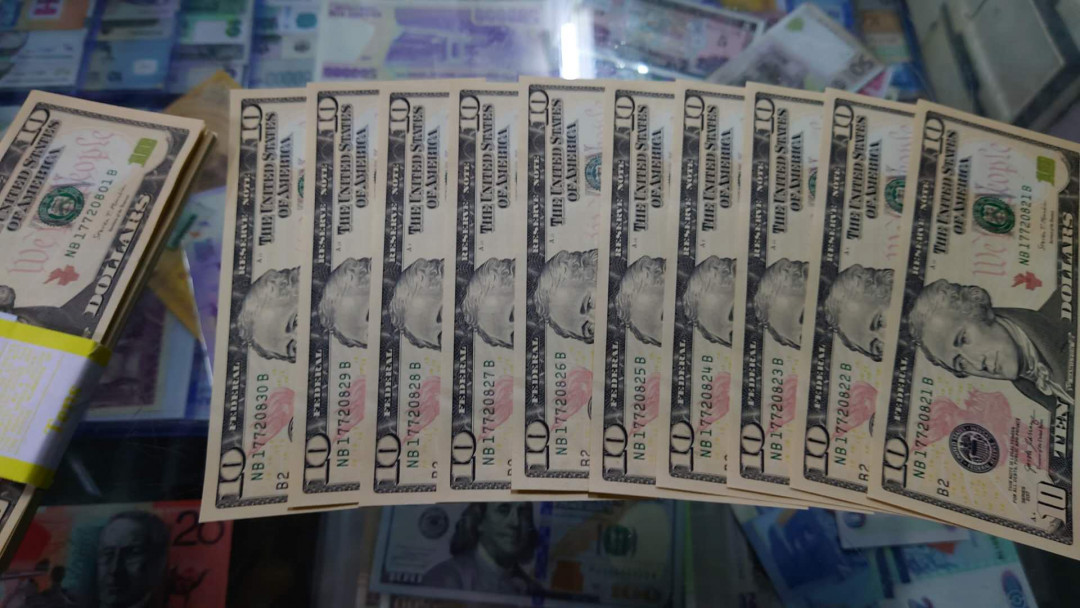 【囧羊收藏】精选微拍第13期（2021年第四期）~纸币硬币混合篇 2017年美国10元 标准十连号全程无4 全新绝品刀拆