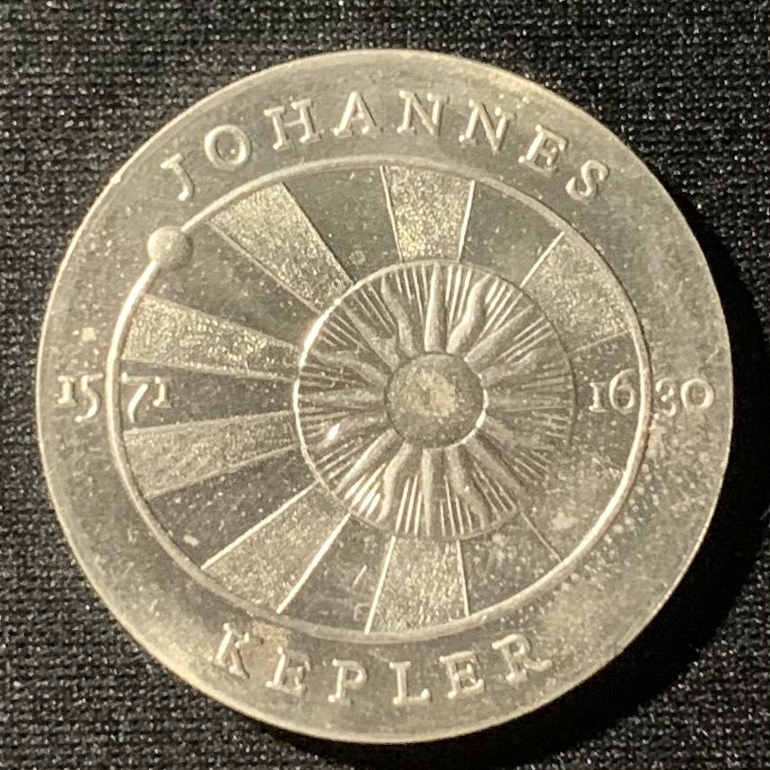 紫瑗钱币—微拍第130期  德国 东德 1971年 约翰森 开普勒 5马克 纪念币 镍