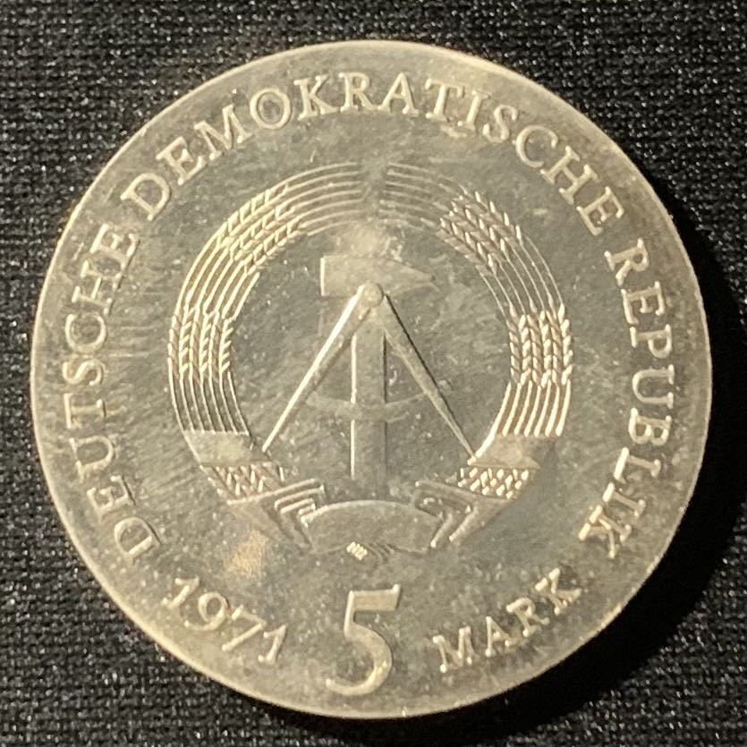 紫瑗钱币—微拍第130期  德国 东德 1971年 约翰森 开普勒 5马克 纪念币 镍