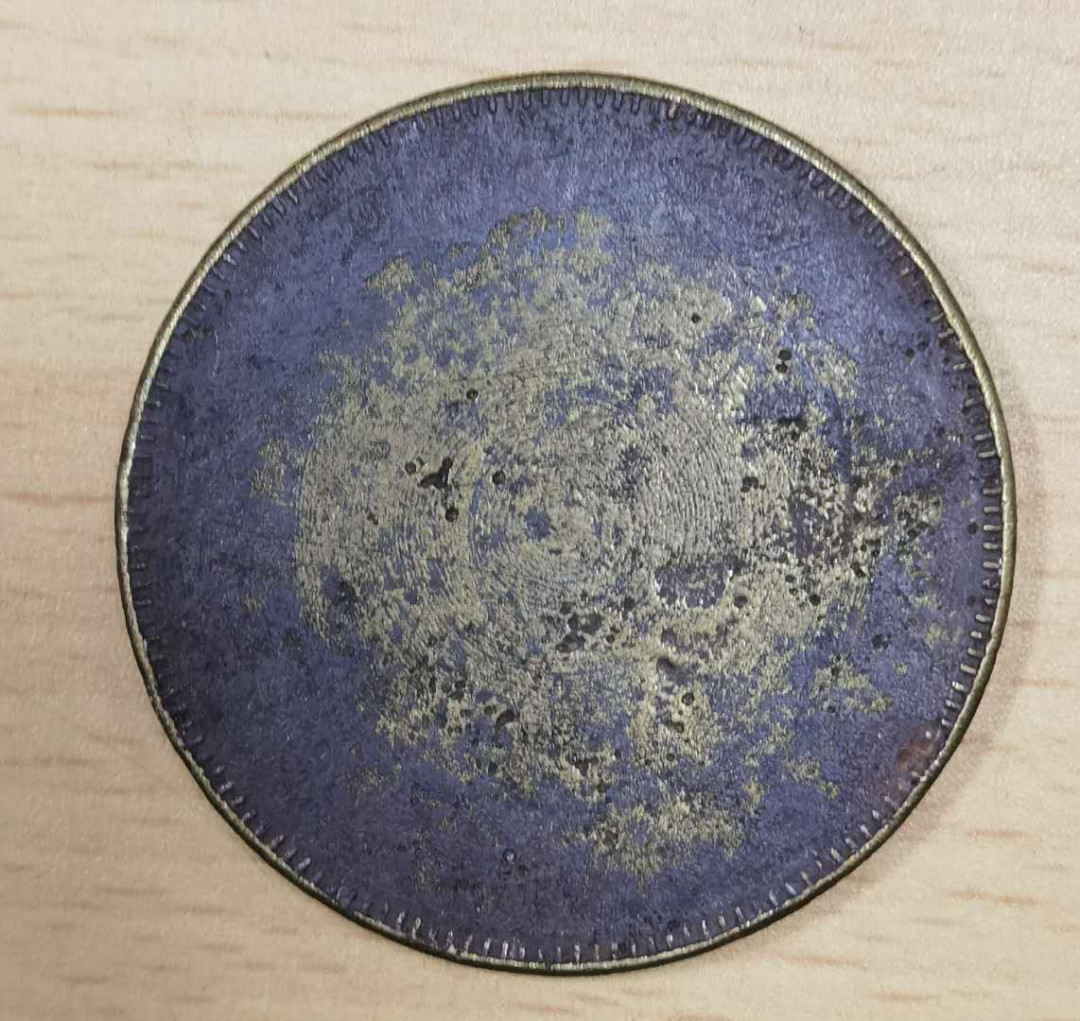北京马甸外币专卖微拍第四十期，外国纪念章专场，陆续上新，欢迎关注 早期纪念铜章，直径：40mm，重量：25克，品相如图