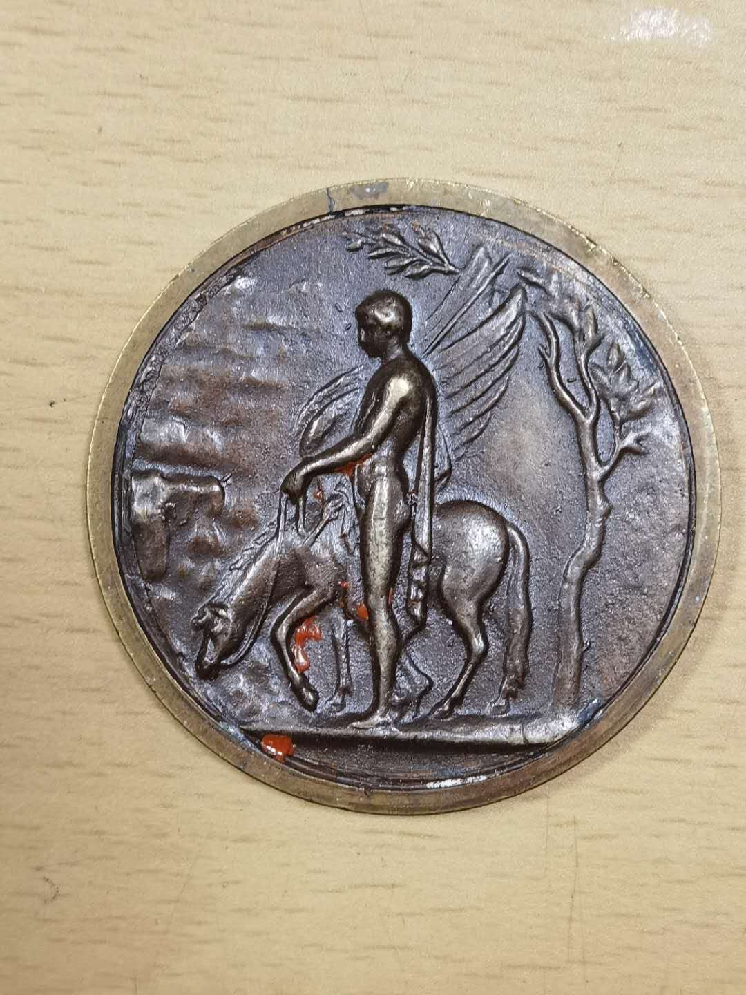 北京马甸外币专卖微拍第四十期，外国纪念章专场，陆续上新，欢迎关注 纪念铜章，直径：50mm，重量：31克，品相如图