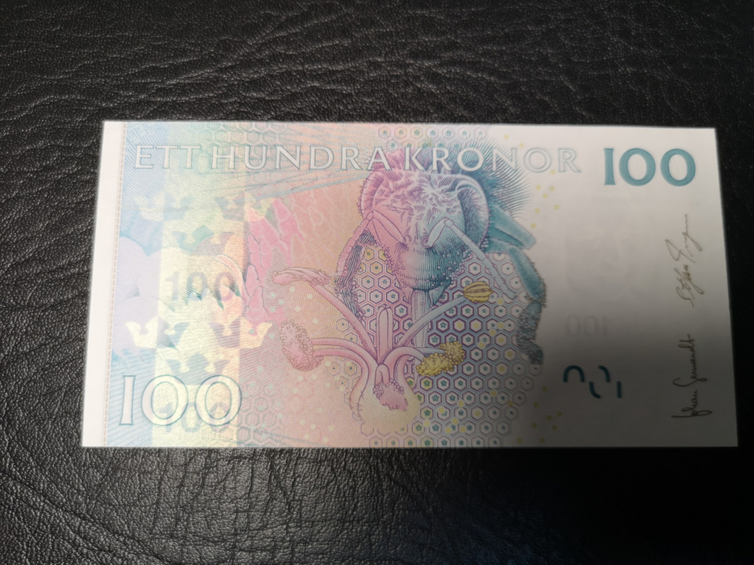 《外钞收藏家》2021年第4拍（99期） 瑞典倒二版 100克朗  再版  全新UNC