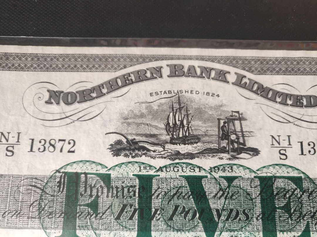 N&C第5期 最后一拍: 外国纸币裸钞专场 珍品! 早期爱尔兰5镑，风格类似白色英镑，大票幅 基本全新