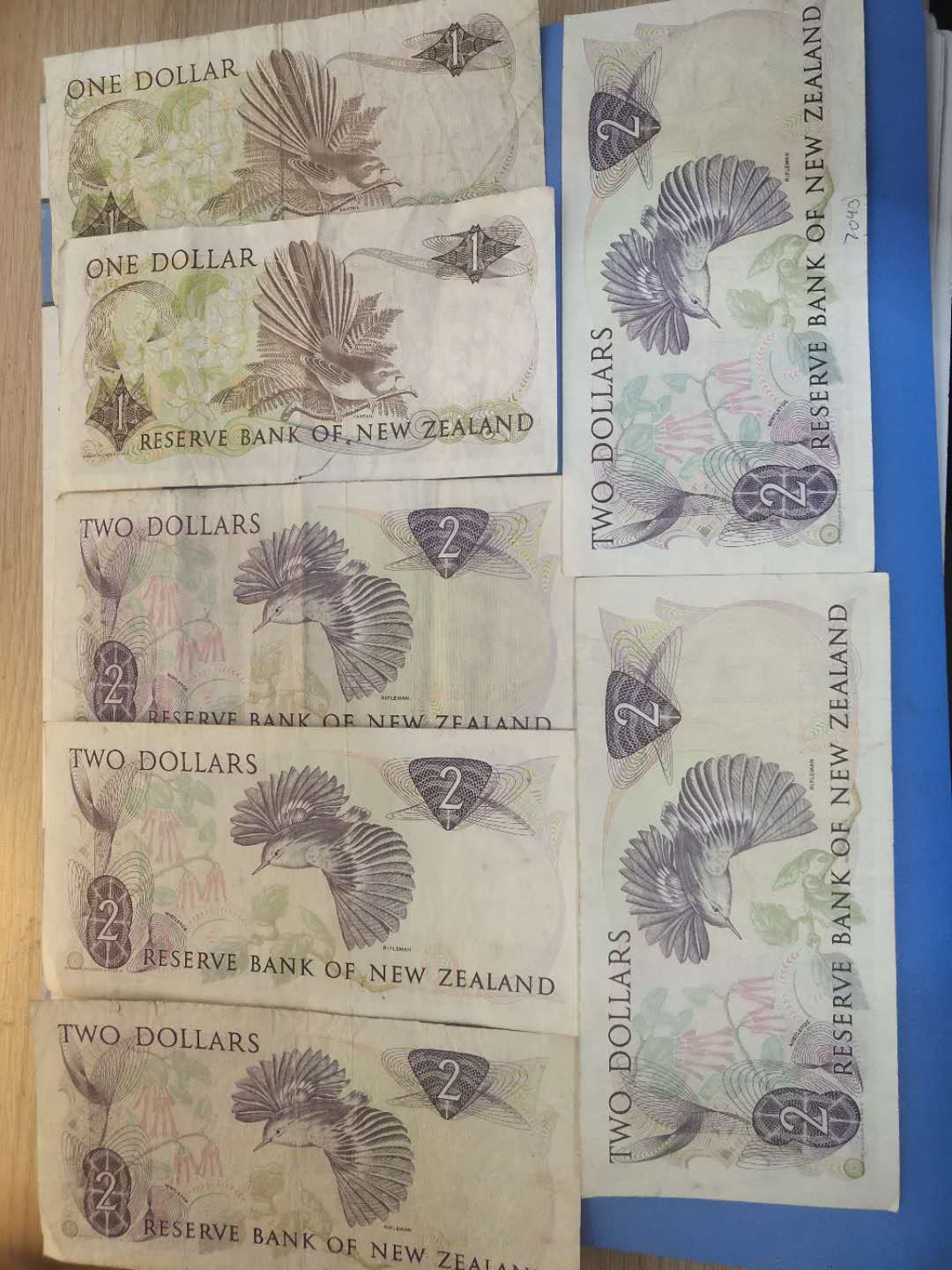 N&C第5期 最后一拍: 外国纸币裸钞专场 新西兰7张 流通好品