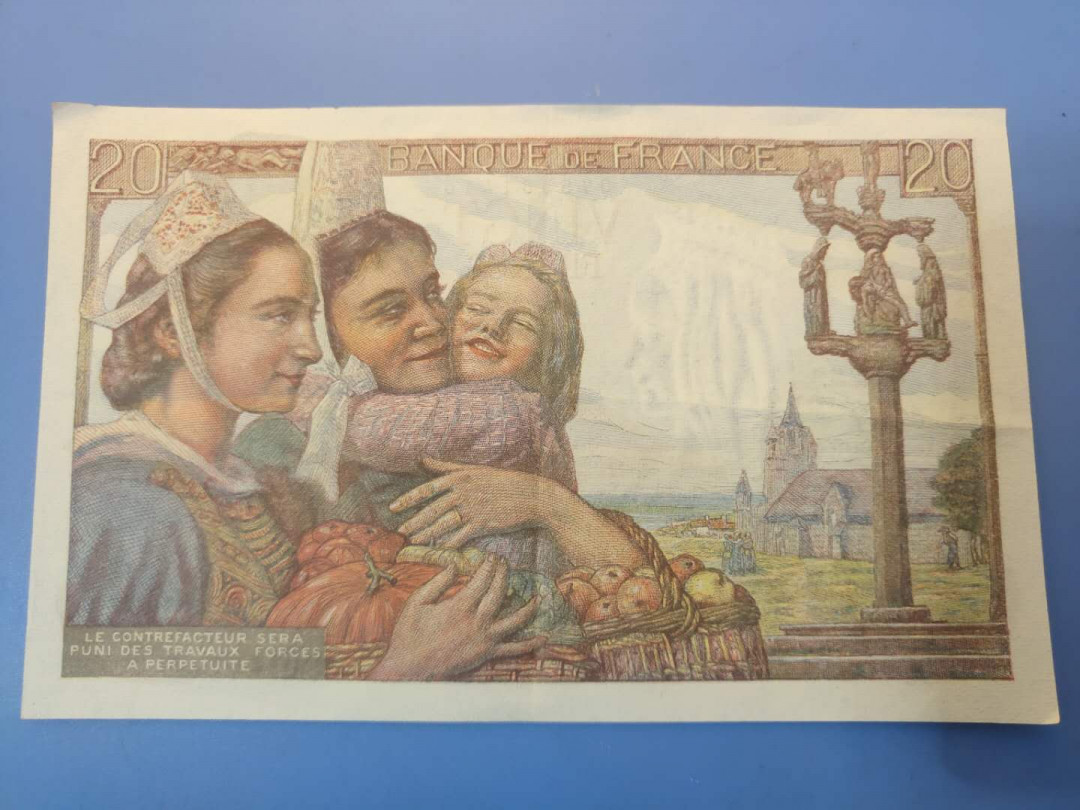 N&C第5期 最后一拍: 外国纸币裸钞专场 1942年法国20法郎 八品有折