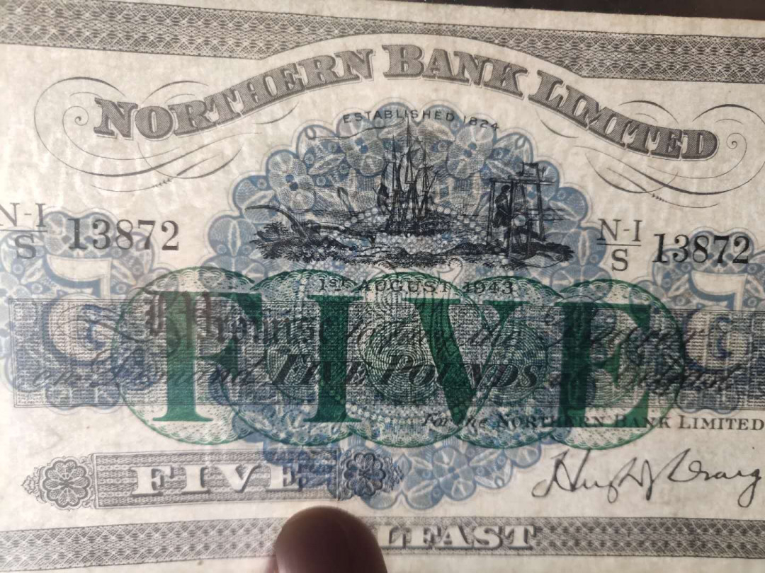 N&C第5期 最后一拍: 外国纸币裸钞专场 珍品! 早期爱尔兰5镑，风格类似白色英镑，大票幅 基本全新