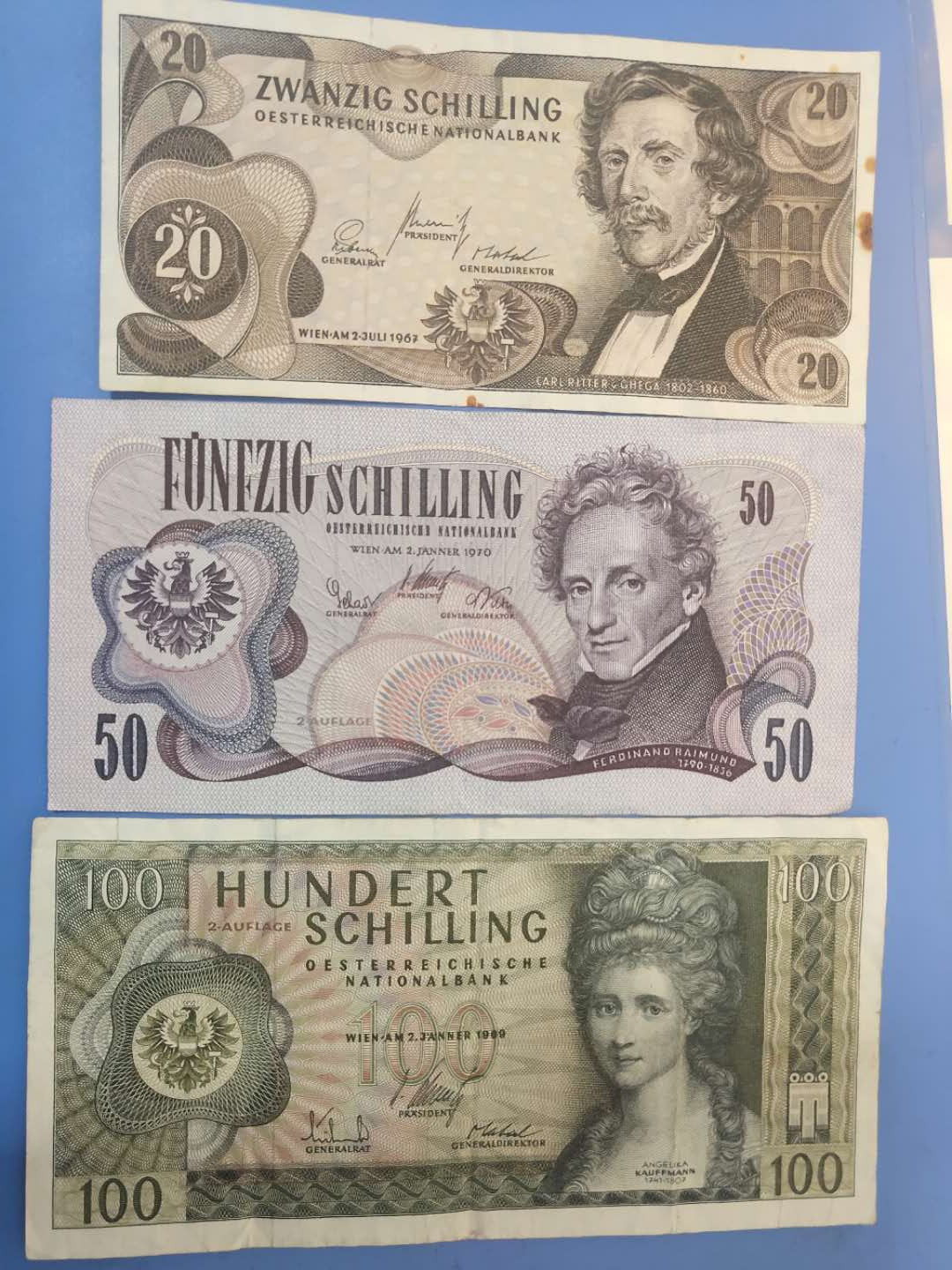 N&C第5期 最后一拍: 外国纸币裸钞专场 奥地利先令三张一套流通八品 50的品相很不错