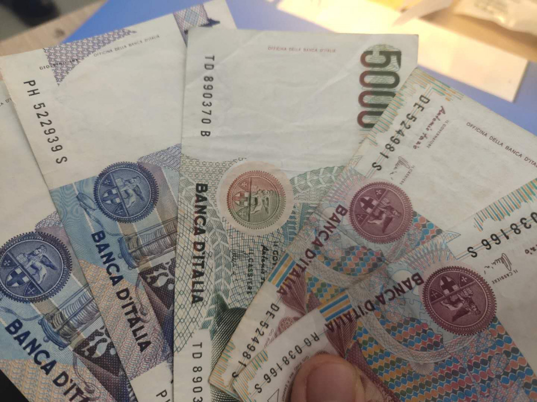 N&C第5期 最后一拍: 外国纸币裸钞专场 意大利里拉5张 流通品