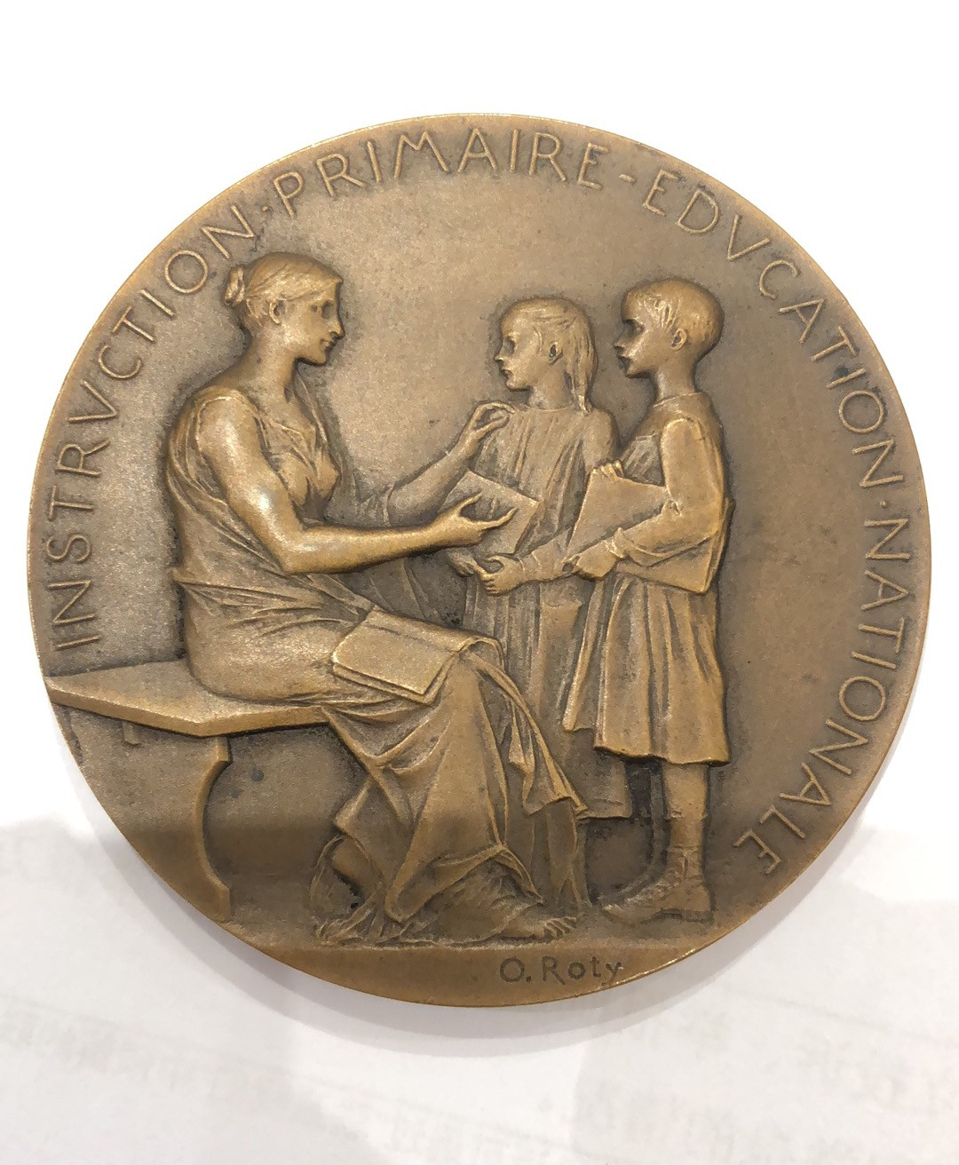 喜迎🐂年麦朵尔艺术第一拍 法国基础教育