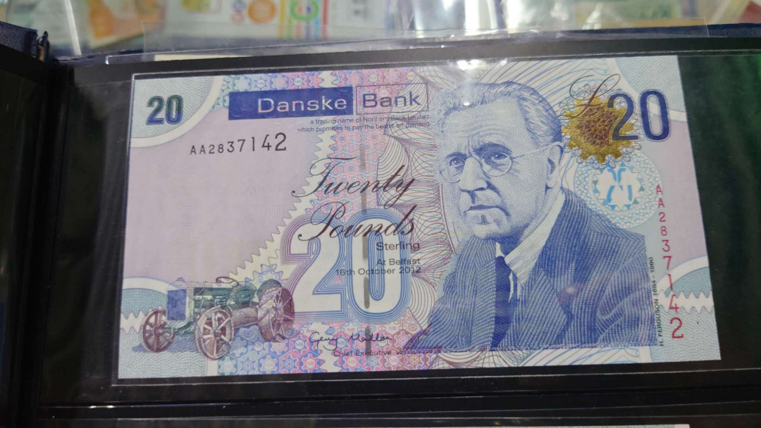 【囧羊收藏】精选微拍第13期（2021年第四期）~纸币硬币混合篇 2012年北爱尔兰20镑 丹斯特银行 首发AA冠全新绝品