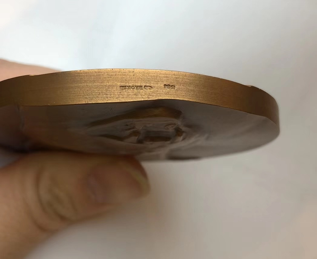 喜迎🐂年麦朵尔艺术第一拍 狞猫