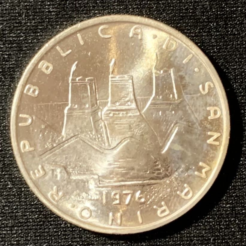 紫瑗钱币—微拍第135期  圣马力诺 1976年 鸵鸟羽毛和塔 500里拉 11克 0.835银 UNC