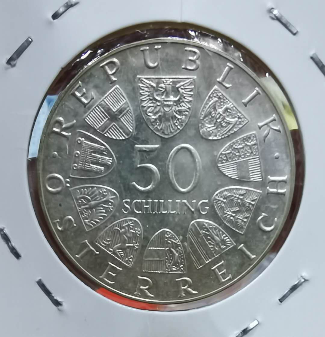 北京马甸外币专卖微拍第四十一期，金银币专场，陆续上新，欢迎关注 1974年奥地利50先令银币，重20克，成色640，品相如图