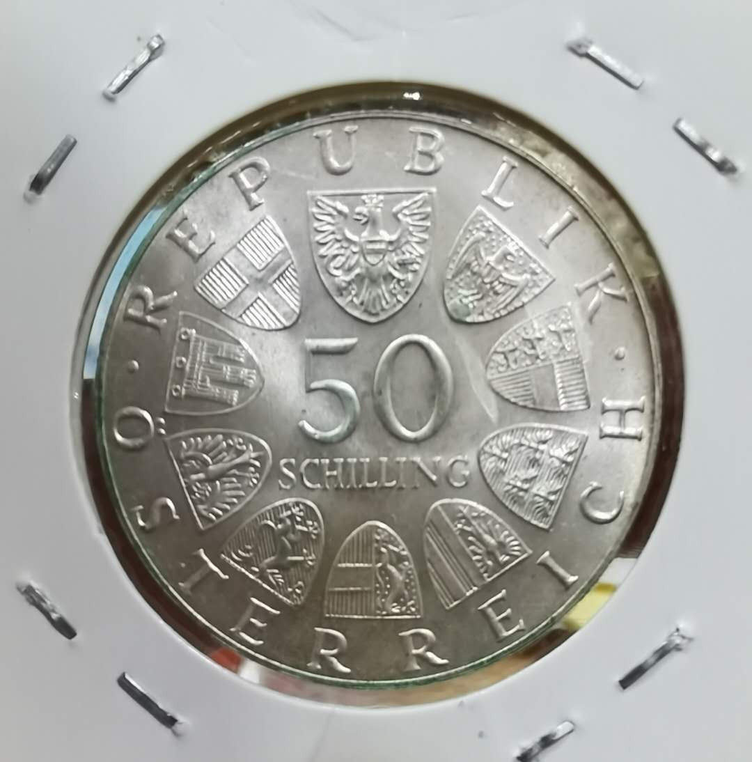 北京马甸外币专卖微拍第四十一期，金银币专场，陆续上新，欢迎关注 1974年奥地利50先令银币，重20克，成色640，品相如图