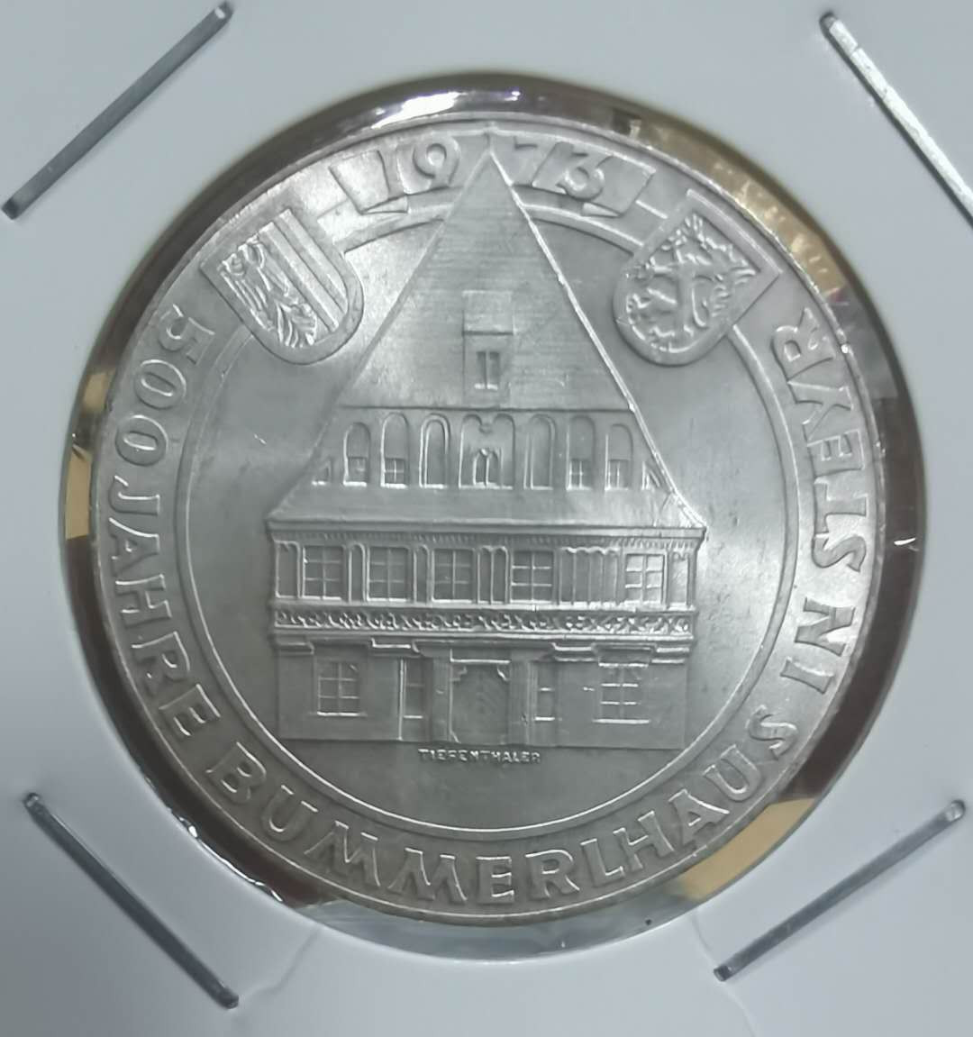 北京马甸外币专卖微拍第四十一期，金银币专场，陆续上新，欢迎关注  1973年奥地利50先令银币，重20克，成色900，品相如图 