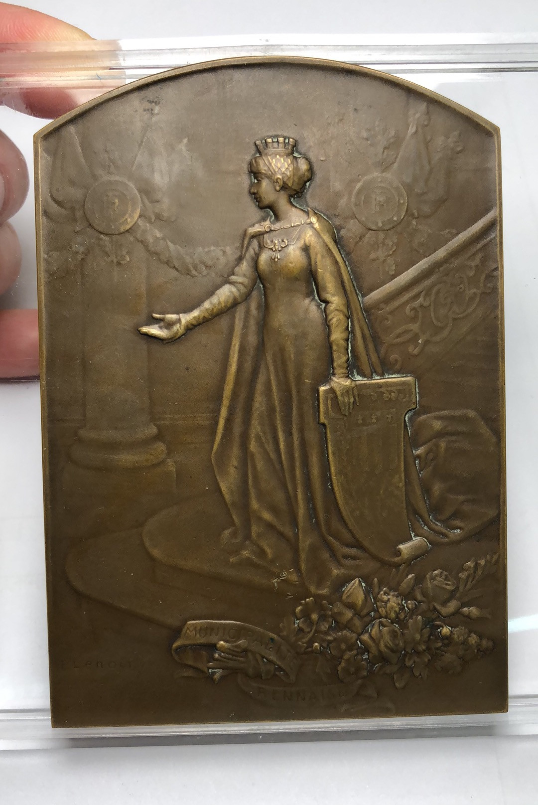 喜迎🐂年艺术麦朵尔第三场拍卖 1主席访问纪念