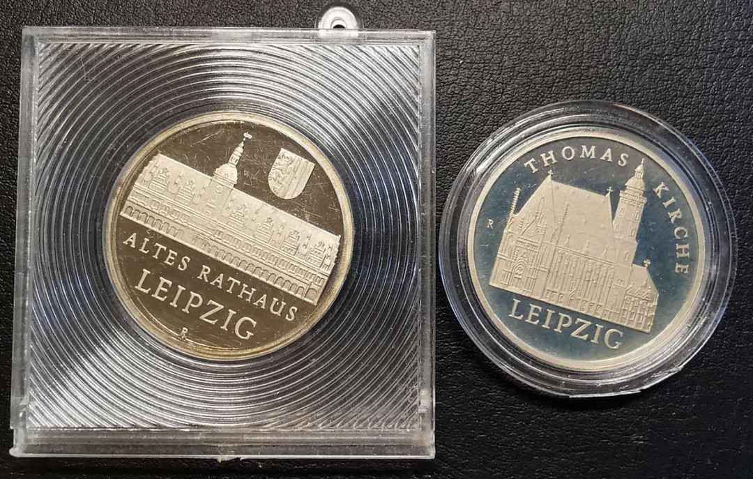 凡希社世界钱币微拍第一百四十七期年末捡漏专场 东德莱比锡建筑精铸5马克一对