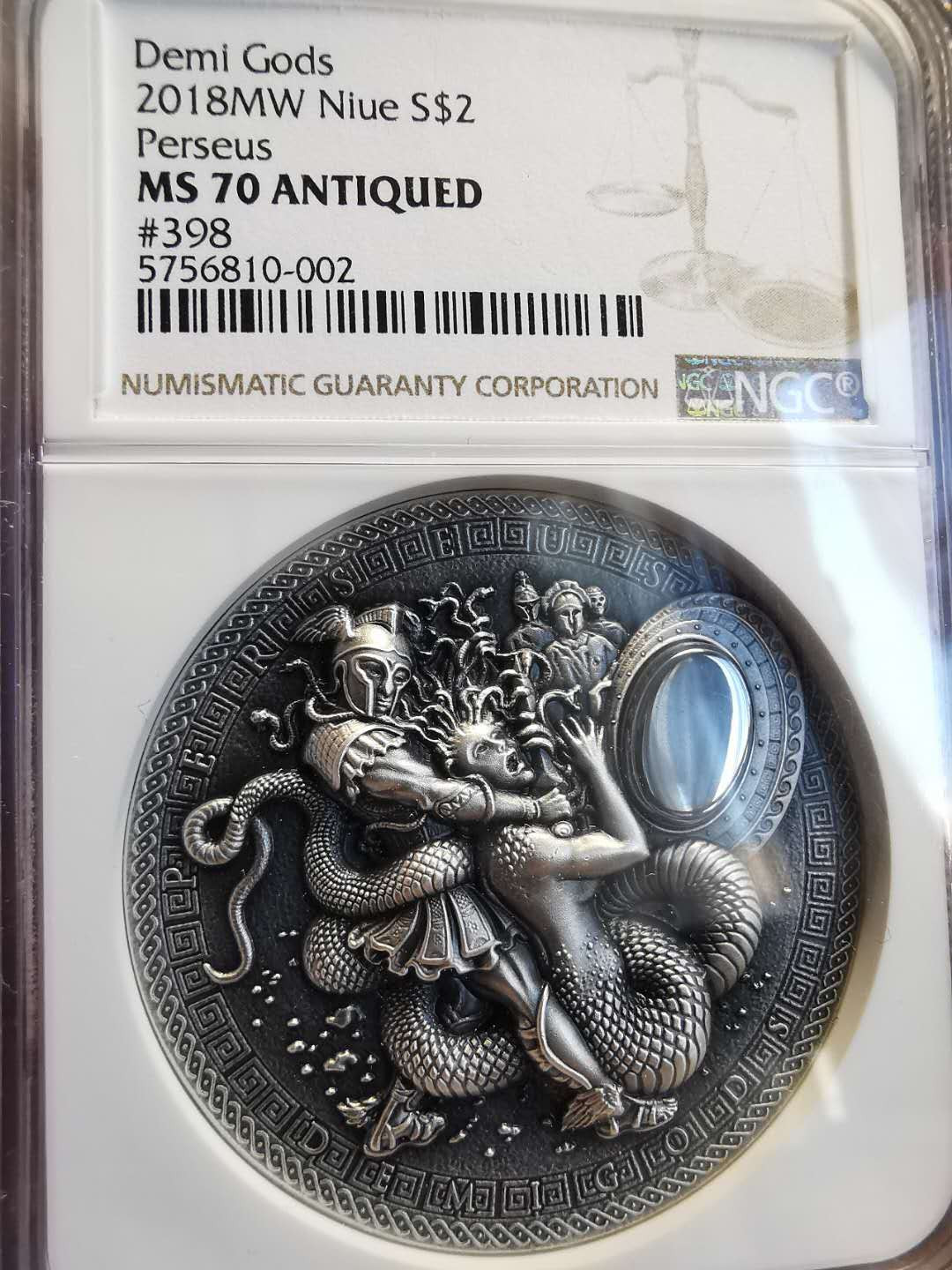 凡希社世界钱币微拍第一百四十七期年末捡漏专场 2018纽埃半神系列玻耳修斯仿古2盎司大银NGC-MS70见描述