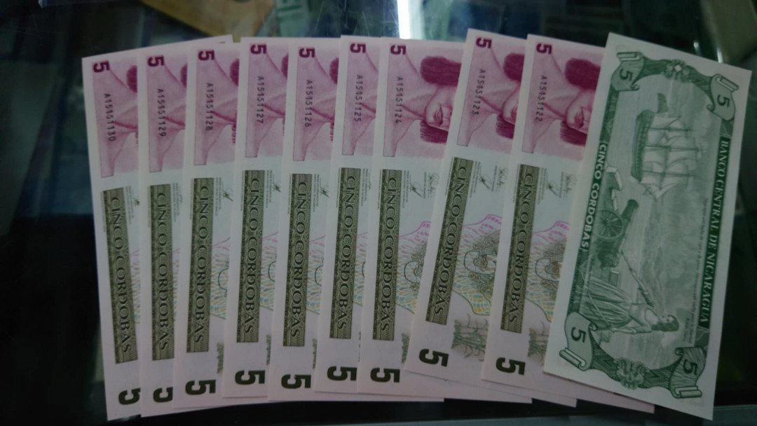 【囧羊收藏】精选微拍第14期~2021年第五期 世界纸币 1991年尼加拉瓜5元 全程无47标准十连号 绝品刀拆 尾121-130 独家专营