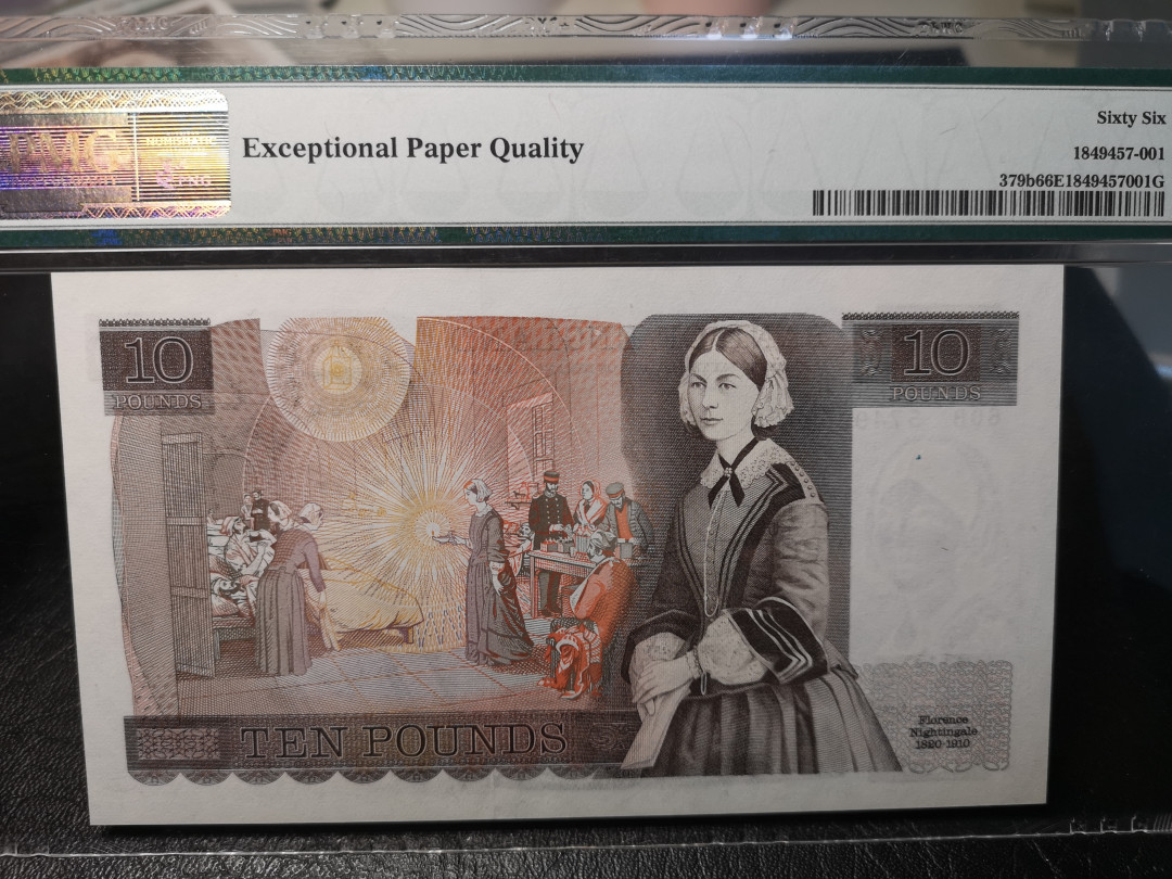 《外钞收藏家》二零二一新年拍（第100期） 379b 二签  英国D序列10镑  PMG66