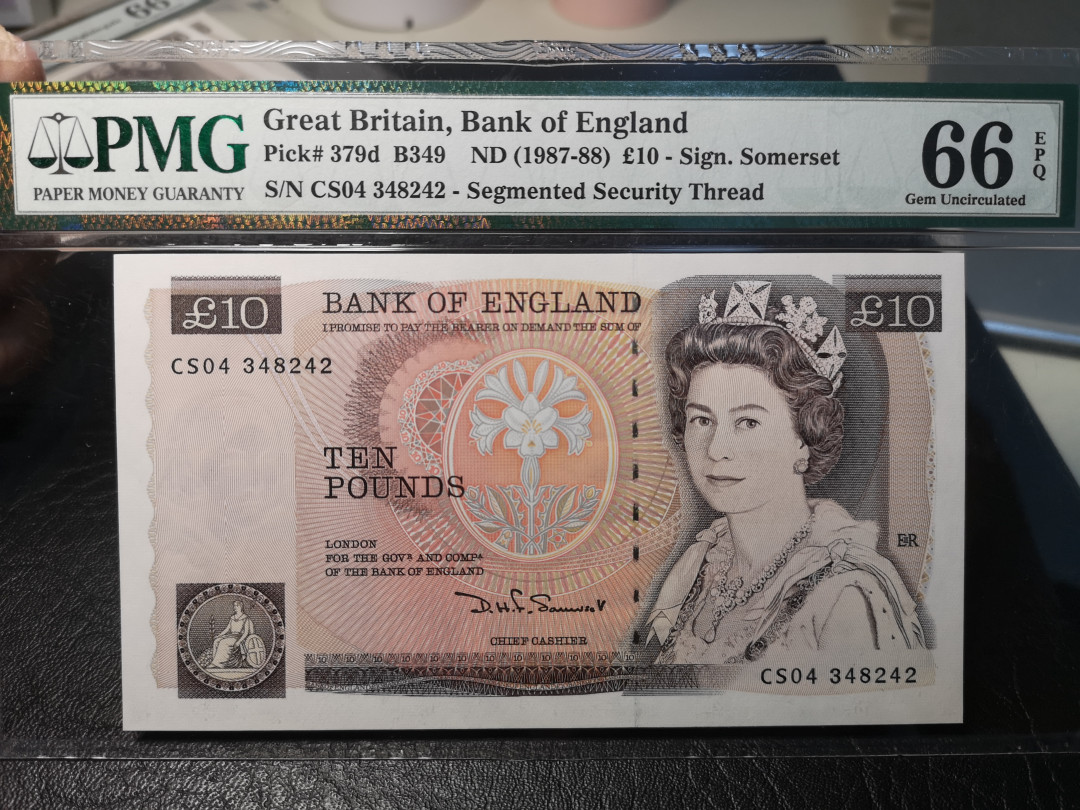 《外钞收藏家》二零二一新年拍（第100期） 379d  英国D序列10镑  PMG66