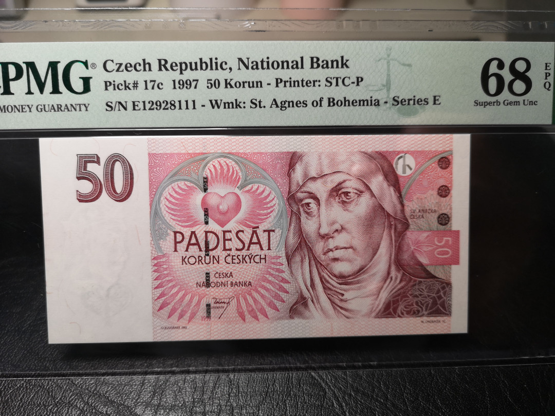 《外钞收藏家》二零二一新年拍（第100期） 1997年捷克50克朗 PMG68  111豹子号