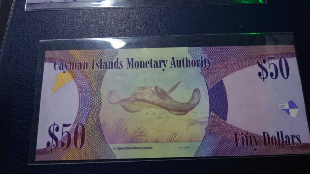 【囧羊收藏】精选微拍第14期~2021年第五期 世界纸币 2014年开曼群岛50元 全新UNC绝品