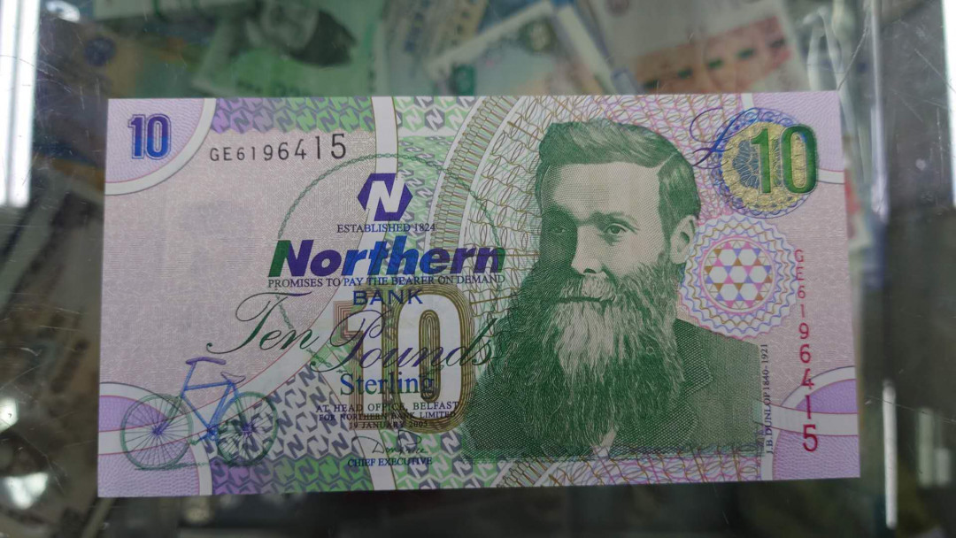 【囧羊收藏】精选微拍第14期~2021年第五期 世界纸币 2005年北爱尔兰北方银行10镑 初版 全新绝品