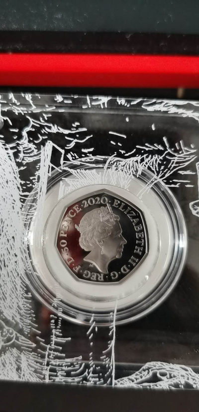 新年快乐，给大家拜年了 英国维尼熊第二枚精致银币