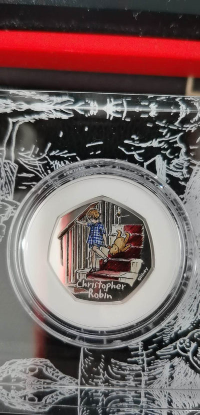 新年快乐，给大家拜年了 英国维尼熊第二枚精致银币