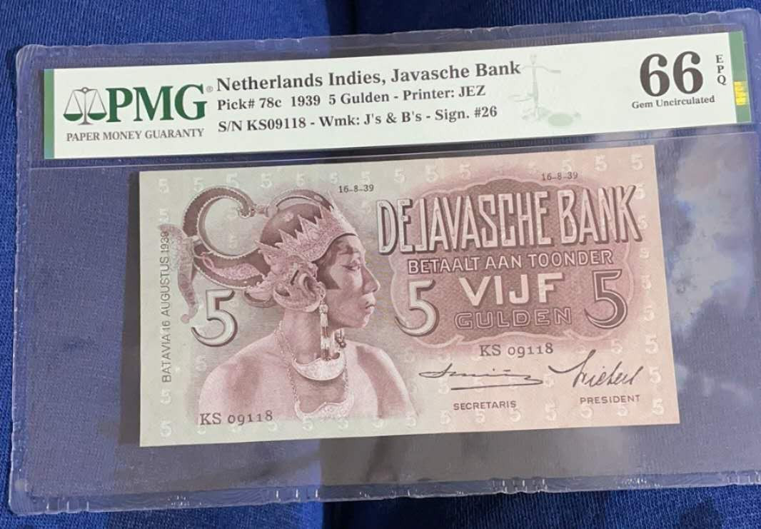 陆续更新~【囧羊收藏】精选微拍第15期~2021年第六期 世界精品纸币荟萃 1939年荷属东印度5盾 名誉品 PMG66E亚军分 全新绝品号码无47尾8