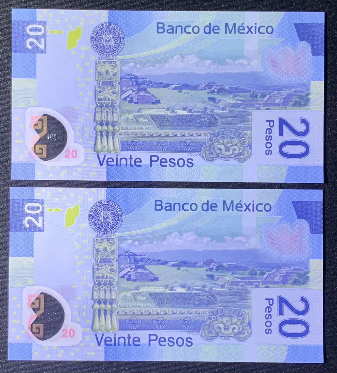 紫瑗钱币—微拍第131期—纸币场 墨西哥 2016年  20比索 塑料币 AA系列A冠 首发 UNC  2枚一组