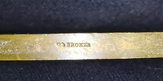 北京马甸外币专卖微拍第四十三期，外国纪念章专场，陆续上新，欢迎光临 	法国纪念大铜章，直径：59mm，重量90克，品相如图 