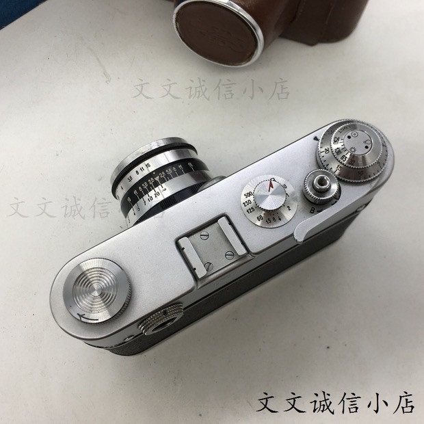 文文诚信小店 FED-3 费得3 旁轴相机 菲林 金属 机械135胶片老相机  A2432摆设