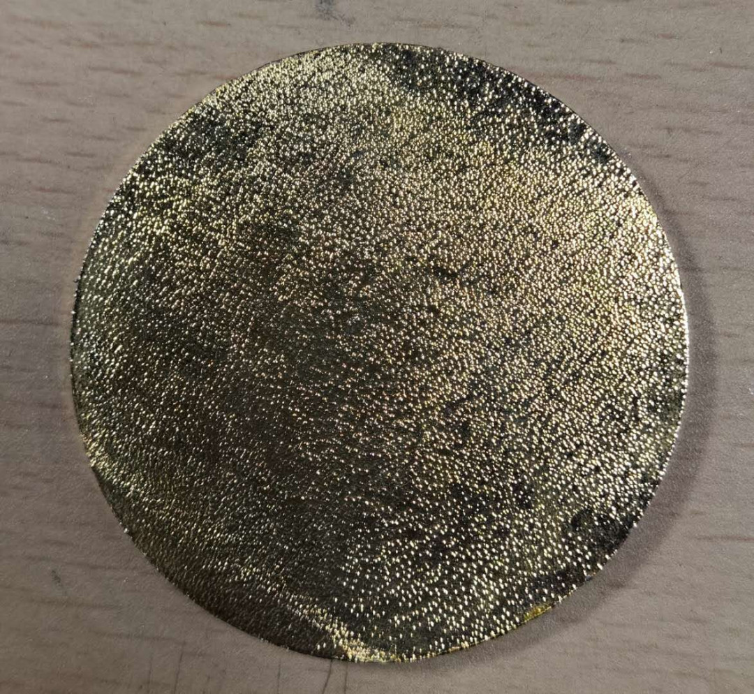 北京马甸外币专卖微拍第四十三期，外国纪念章专场，陆续上新，欢迎光临 体育纪念彩色铜章，直径：50mm。重量：42克品相如图