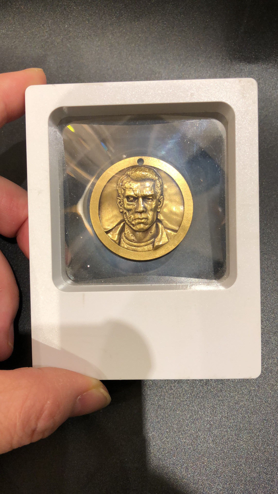 喜迎🐂年艺术麦朵尔第五场拍卖 施瓦辛格吊坠