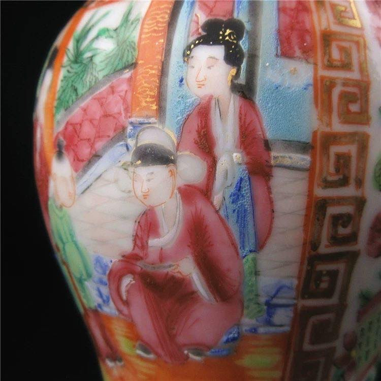 顺兴拍卖行 清代咸丰同治粉彩广彩合家欢花瓶美国回流 保真古董老瓷器摆件 