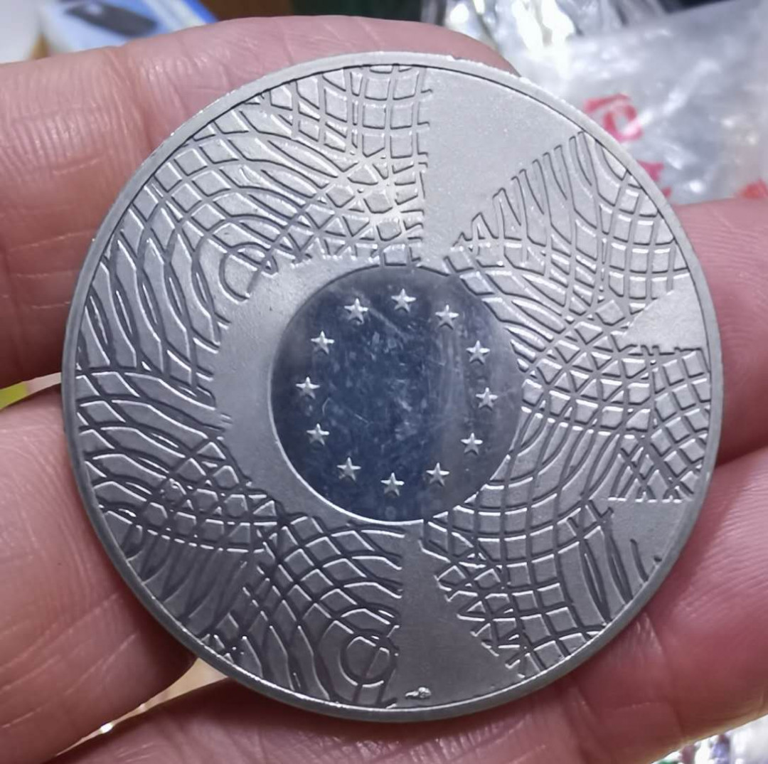 北京马甸外币专卖微拍第四十三期，外国纪念章专场，陆续上新，欢迎光临 纪念章，直径：41mm，重量：30克，品相如图