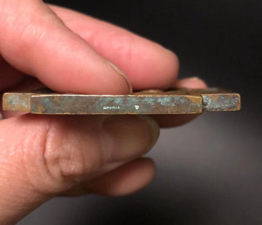 喜迎🐂年艺术麦朵尔第六场拍卖 包扎