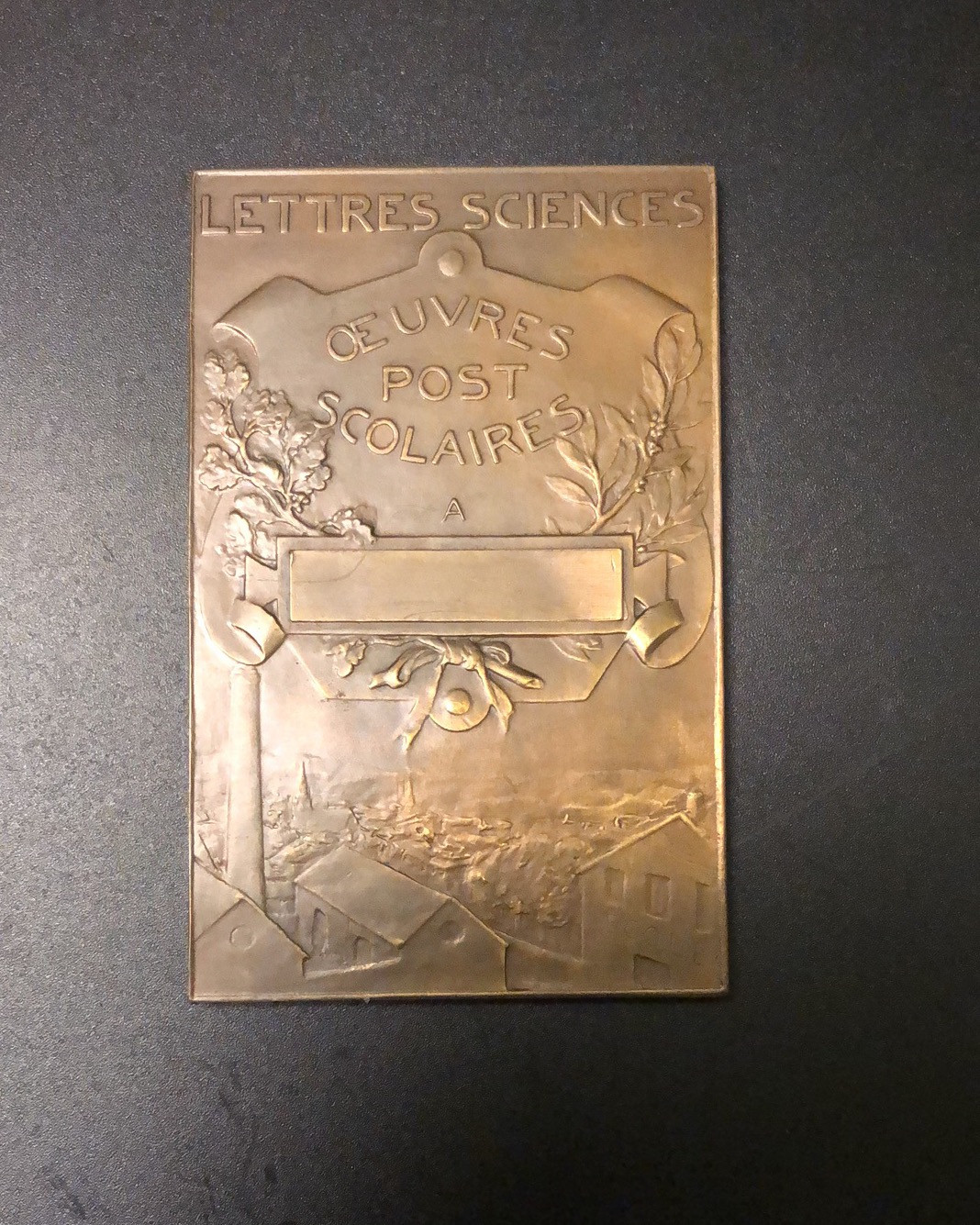 喜迎🐂年艺术麦朵尔第六场拍卖 技工大学