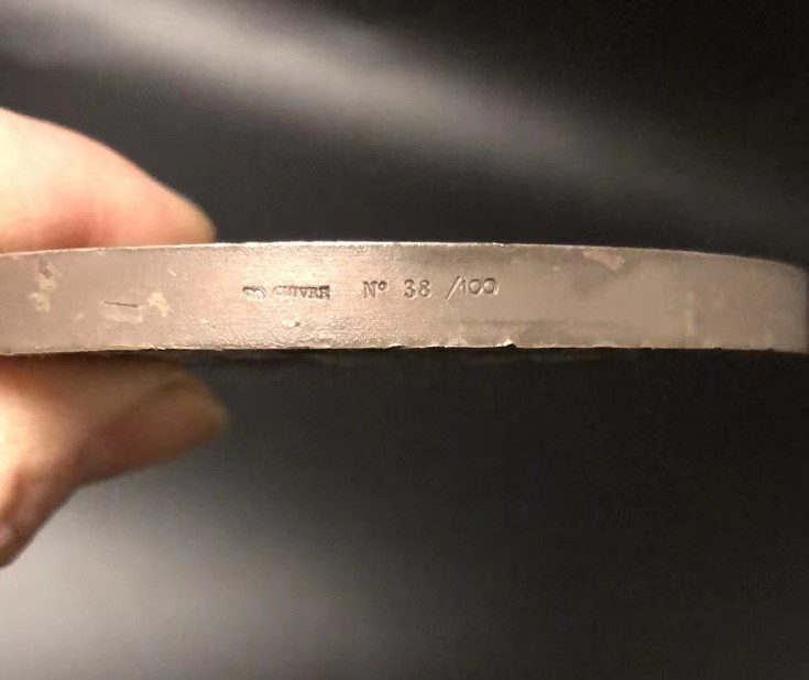 喜迎🐂年艺术麦朵尔第六场拍卖 Lulle医生