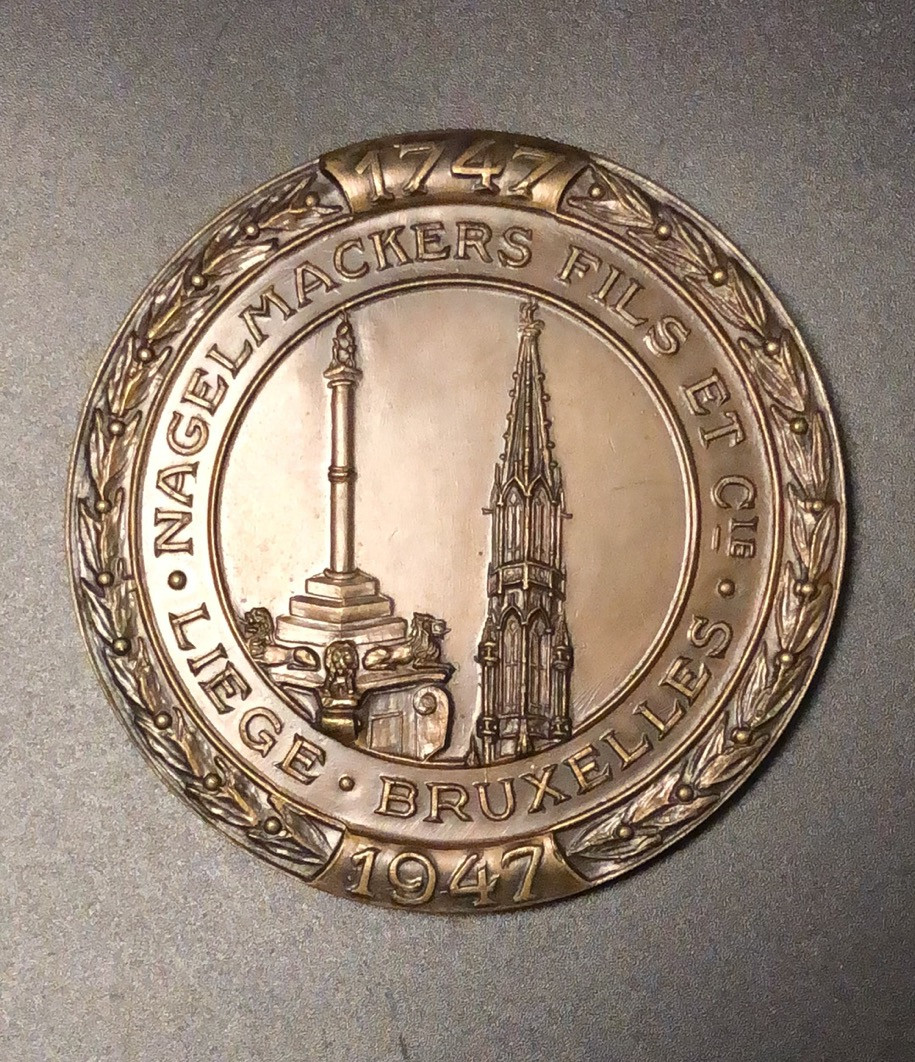 喜迎🐂年艺术麦朵尔第六场拍卖 银行